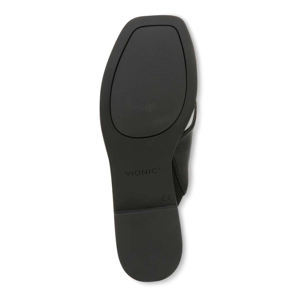 Miramar Slide Sandal - Black/Cream