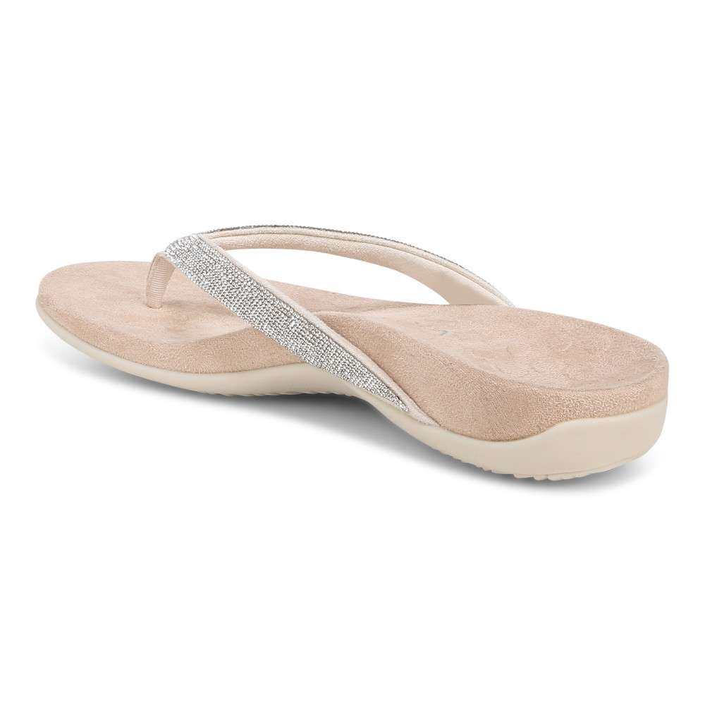 Dillon Shine Toe Post Sandal - Cream